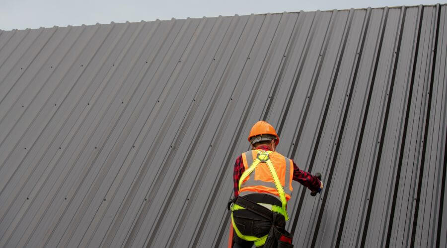 Professional metal roof installation services in Signal Hill, CA
